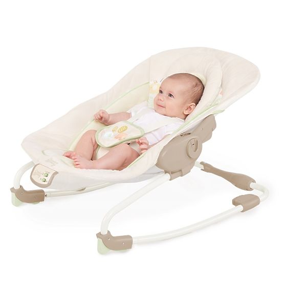 Babywippe Bright Starts Elepaloo mit Vibrationen
