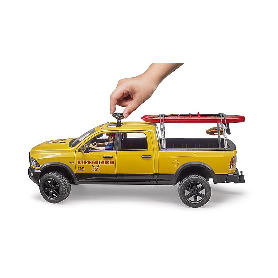 Bruder Dodge RAM Küstenwache mit Rettungsschwimmer und Zubehör