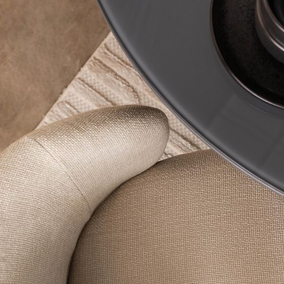 Esszimmerstuhl Larisa, hellbeige/schwarze Beine