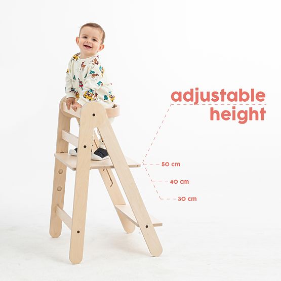 Zusammenklappbarer Lernturm. Zusammenklappbar