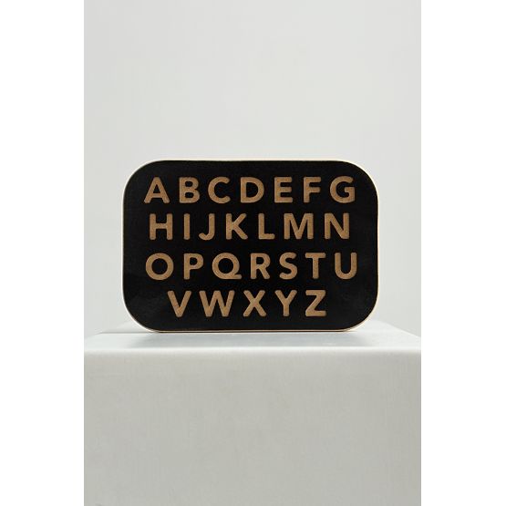 Grafomotorische Tafel - Buchstaben