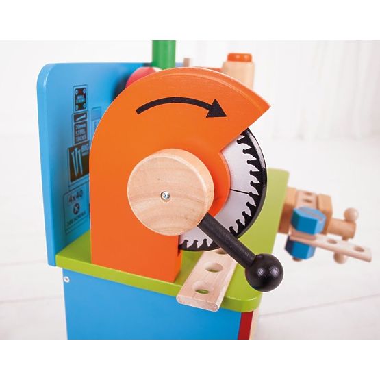 Holz DIY Werkstatt mit Werkzeugen