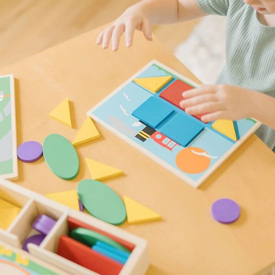 Holzpuzzle - Mosaik - Farben und Formen