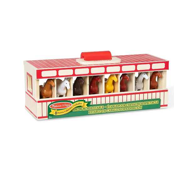 Holzstall für 8 Pferde