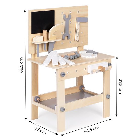 Holzwerkstatt mit Werkzeugen
