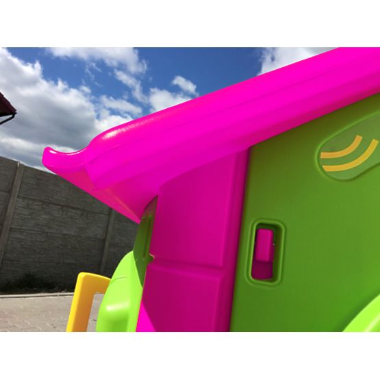 Kinder Garten- haus mit Rutsche