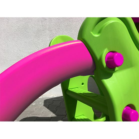 Kinder Garten- haus mit Rutsche