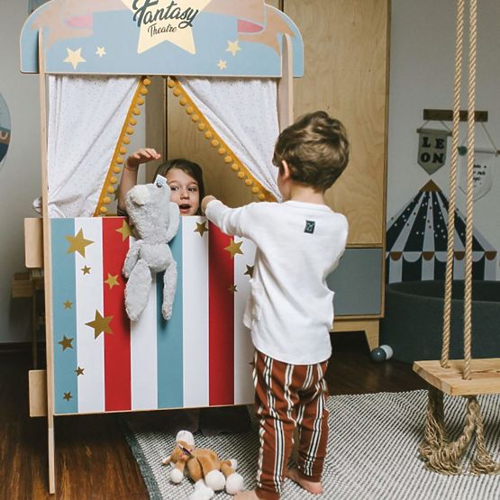 Kinder theater a Regal in 2in1 Fantasy Retro