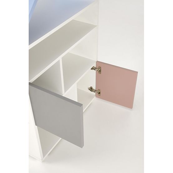 Kinderregal in Form von Fatis Haus