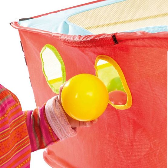 Kindertuchbecken mit Luftballons