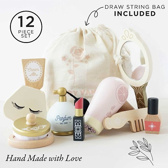 Kosmetiktasche mit Holzzubehör