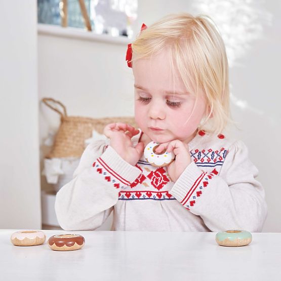 Le Toy Van Donuts