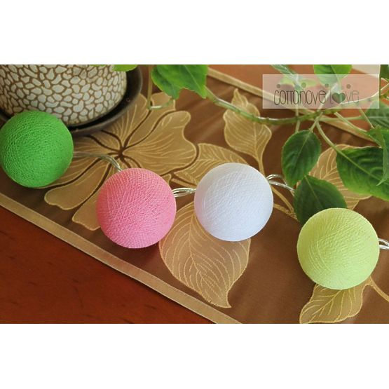 Leuchtende Baumwollkugeln - Candy