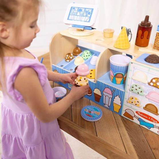 Mega Eisdiele - Holzspielset für das Spielen im Eisladen