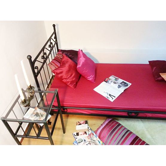 Metallbett Modell 2 