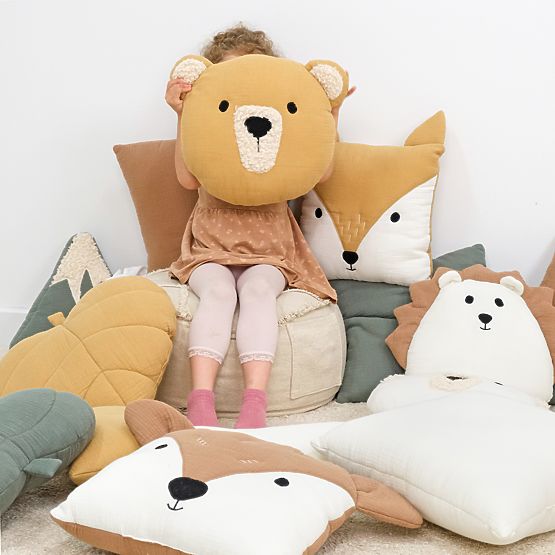 Musselin-Kissen Ourbaby Ø 35 cm Bär - senfgelb