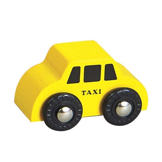 Parkgarage aus Holz mit Aufzug