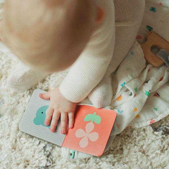 Petit Collage Baby-Elefanten-Geschenkset