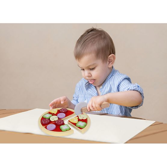 Pizza aus dem Holzofen