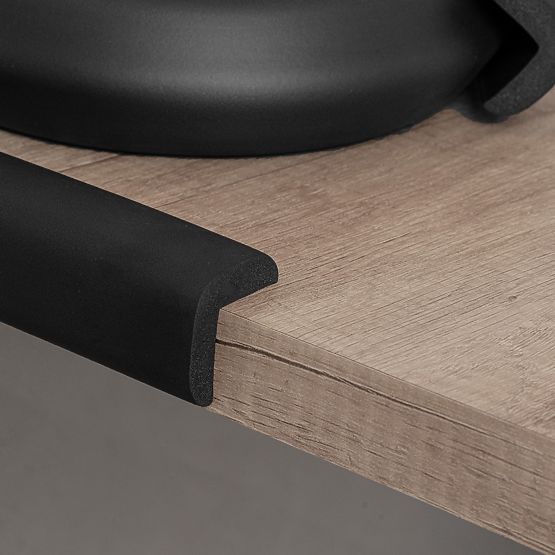 SIPO Schutzband für Möbelkanten, schwarz - 1 Stk