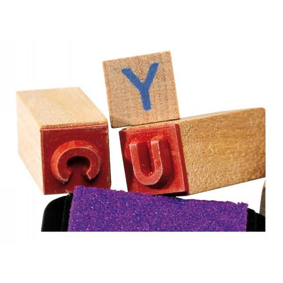 Small Foot Buchstabenstempel aus Holz für Kinder
