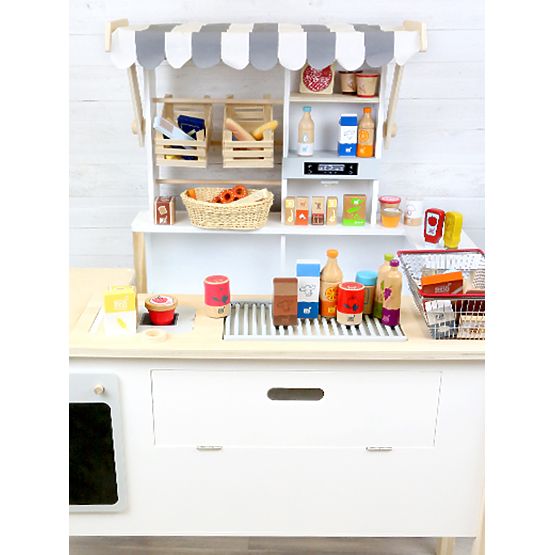 Small Foot Frisches Gebäck in einem Stall