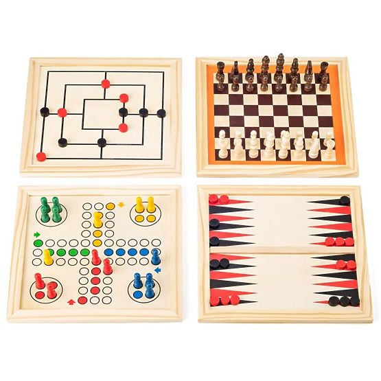 Spieleset in Holzkiste