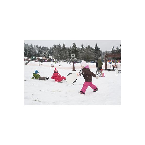Tuki-Schneegleiter aus Schaumstoff