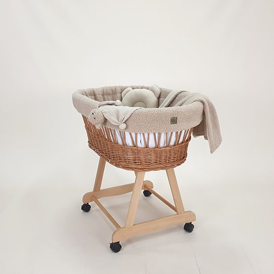 Weidenkorb Teddy für Babys – Naturfarbe mit beiger Ausstattung