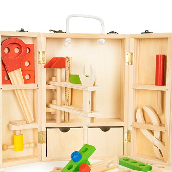 Werkzeugset aus Holz für Kinder