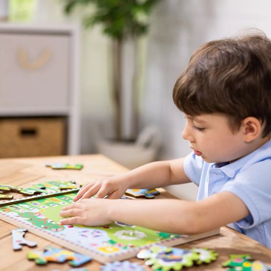 Zahnrad-Puzzle Tier-Rennen