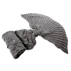 Eine Decke in Form eines Meerjungfrauenschwanzes, Tutumi