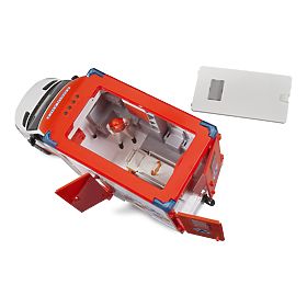 Bruder Krankenwagen MB Sprinter mit Sanitäter