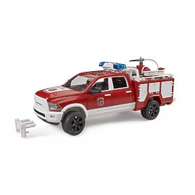 Bruder RAM 2500 Feuerwehrfahrzeug mit Licht- und Soundmodul, Bruder