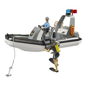 Bruder RAM Polizeiauto mit Boot und zwei Figuren