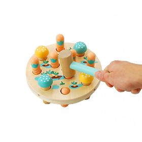 Karottenfeld-Klopfspiel, AdamToys
