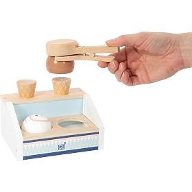 small foot Eistheke Fresh